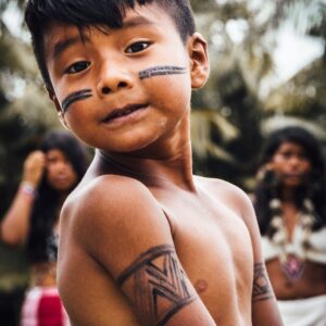 Plano de Aula – Educação Infantil (Pré-escola) O eu, o outro e o nós: Brincando e aprendendo com os ritmos indígenas.